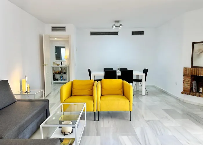 Appartement à 2 Chambres à Coucher